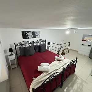 https://casa-candy.catania-hotels.net